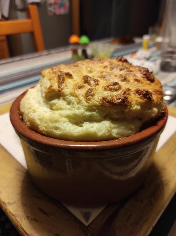 feuille de cuisson WW  Je suis aux fourneaux entrain de tester une  nouvelle recette Ça dore et ça crépite et pourtant je n ai pas mis d huile  ..juste sur une