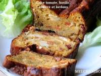 Cake Tomates, Chvre, Basilic et Lardons