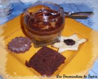 Duo de Mousses Caf-Figues et son Coulis de Chocolat