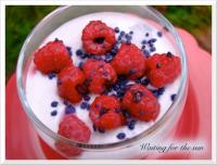 Fromage Blanc au Sirop de Violette et aux Framboises