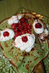 Crpes choco/menthe, framboises et chantilly  la fve tonka