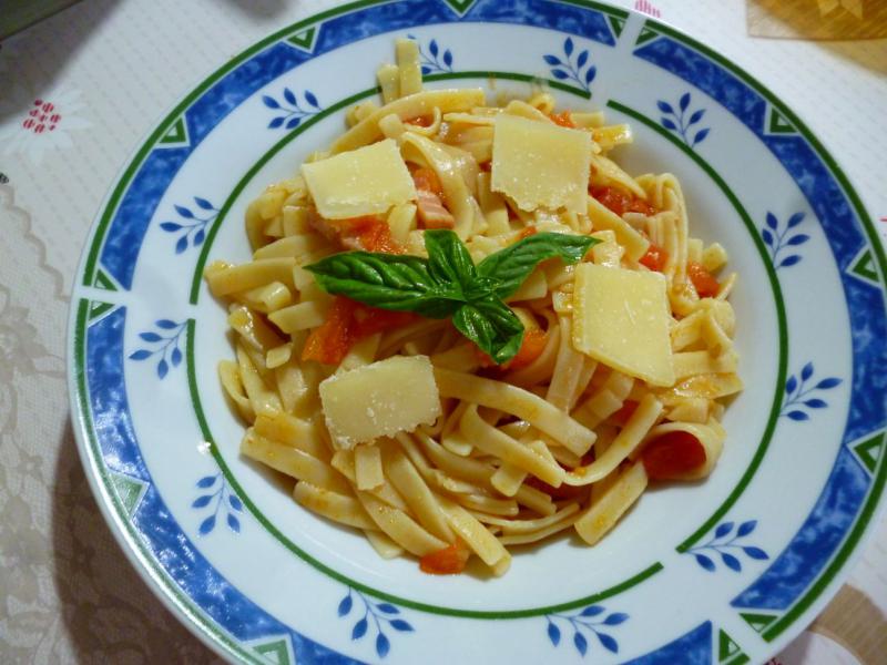 NOUILLES  ALL\'AMATRICIANA