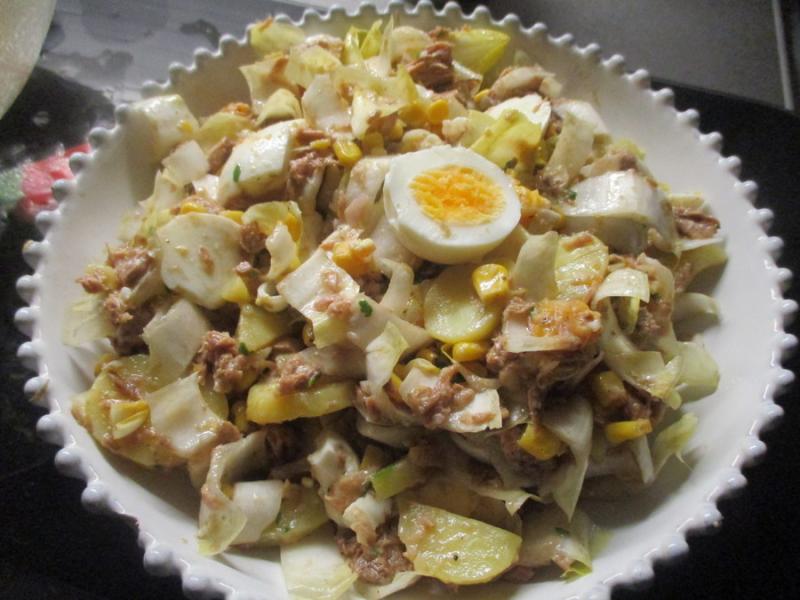 Salade d\'hiver aux endives.