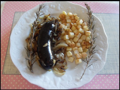 Boudin noir sur fondue d\'oignons