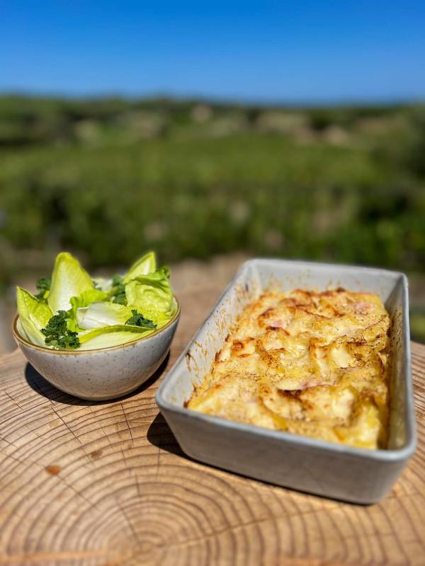 Gratin de ptes au jambon, crme de parmesan..... Plat 