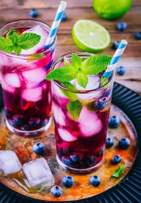 Limonade aux fruits rouges