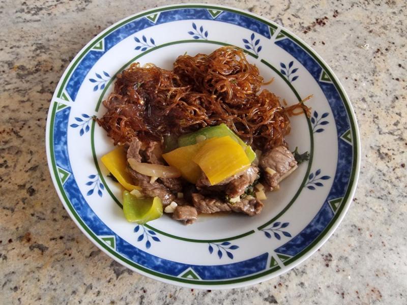 BOEUF SAUT AUX POIVRONS