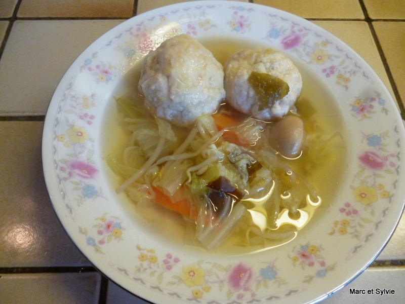 BOUILLON AUX BOUETTES DE VIANDE et LGUMES D\'HIVER de Cyril Lignac