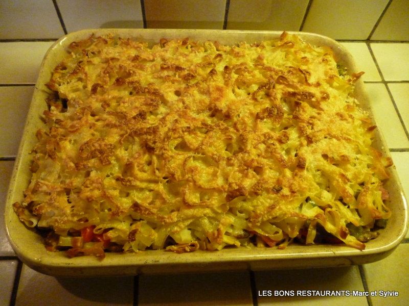 CASSEROLE DE NOUILLES AU JAMBON