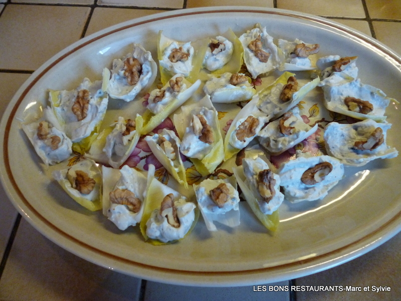 ENDIVES APRITIVES AU SAINT AGUR