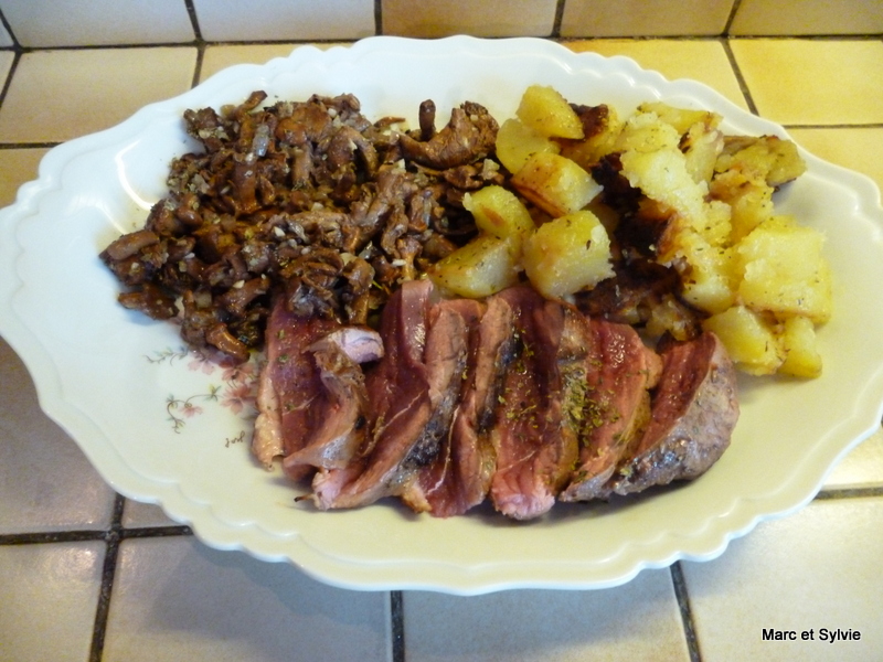 MAGRET DE CANARD AUX GIROLLES ET VINAIGRE DE XRS