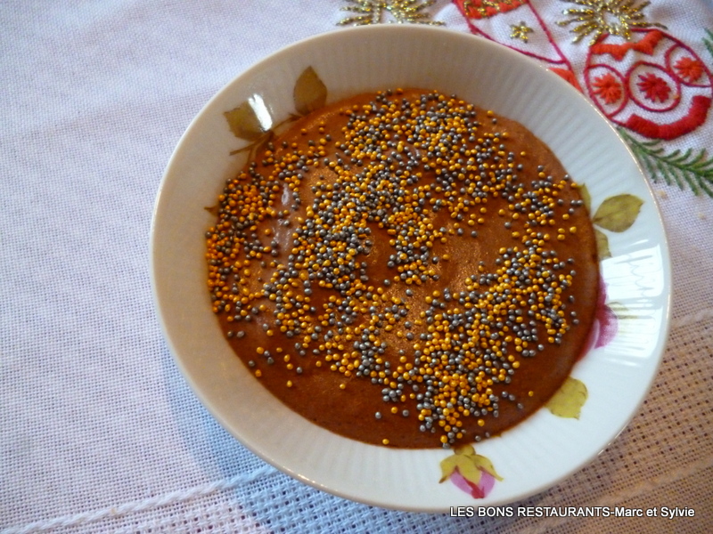 MOUSSE AU CHOCOLAT AUX POIRES TAPES