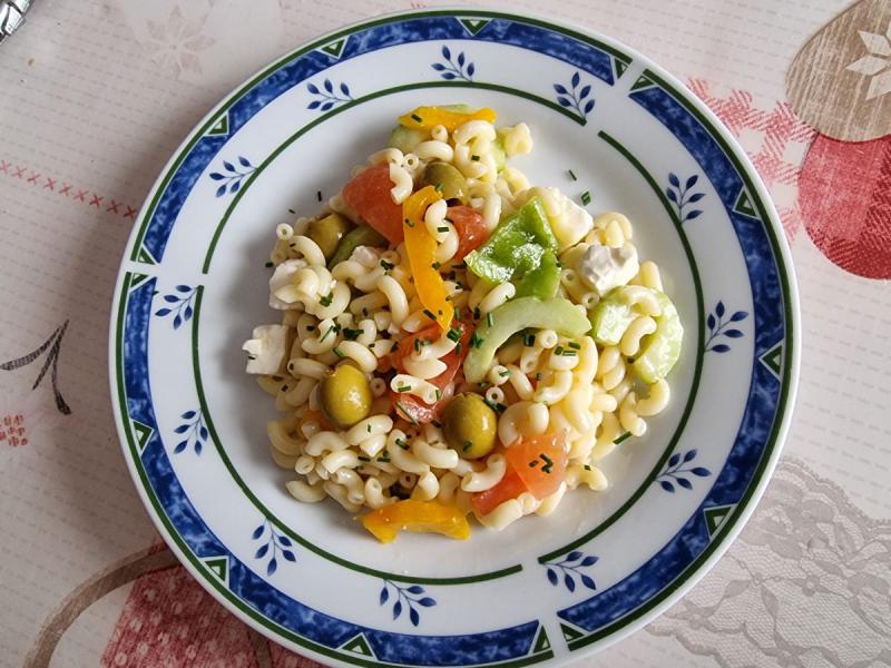 Salade de p�tes aux l�gumes d\'�t�