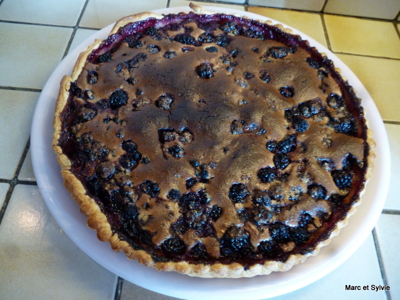 TARTE AUX MRES AUX AMANDES