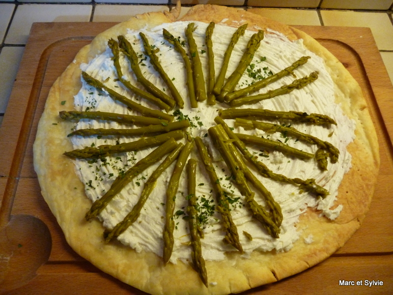 TARTE FINE AUX ASPERGES VERTES de Laurent MARIOTTE