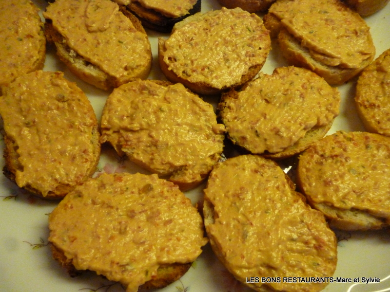 TARTINADE DE TOMATES SCHES AU FROMAGE FRAIS