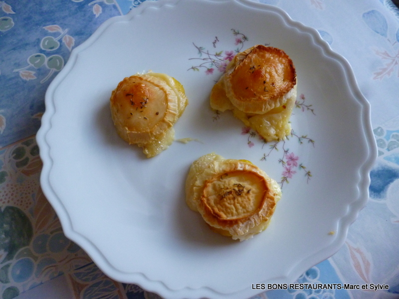 TARTINE DE POMMES DE TERRE AU CHVRE CHAUD