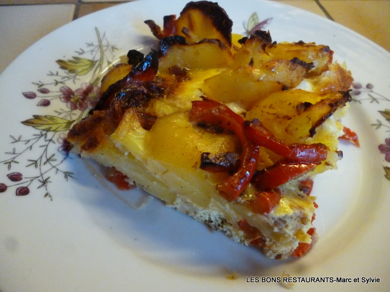 TORTILLA DE POMMES DE TERRE POIVRON ET MOZZARELLA