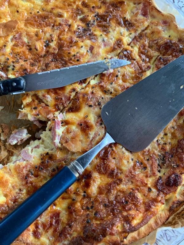 Quiche sans Lorrains ! Et Fromage!