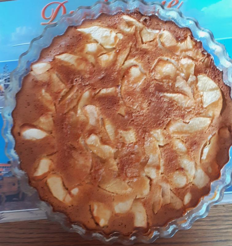 Flognarde aux pommes