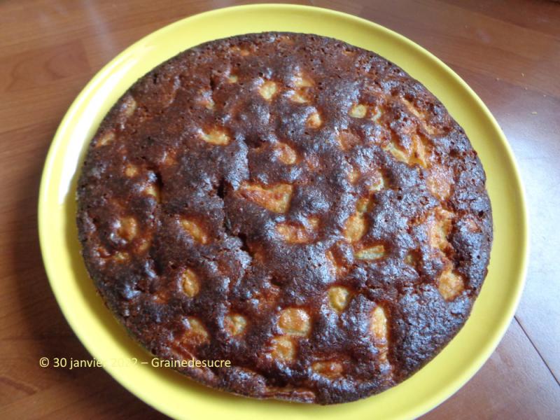 GATEAU FONDANT AUX POIRES