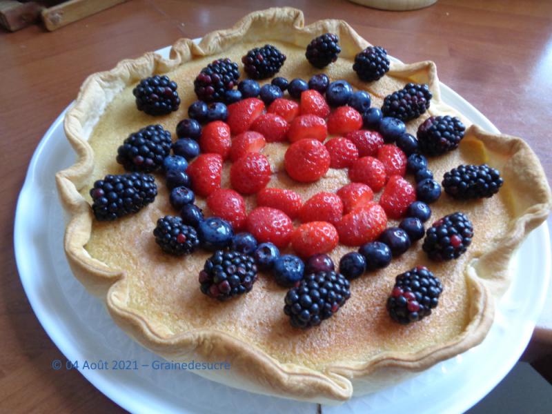 Tarte amandes et fruits 