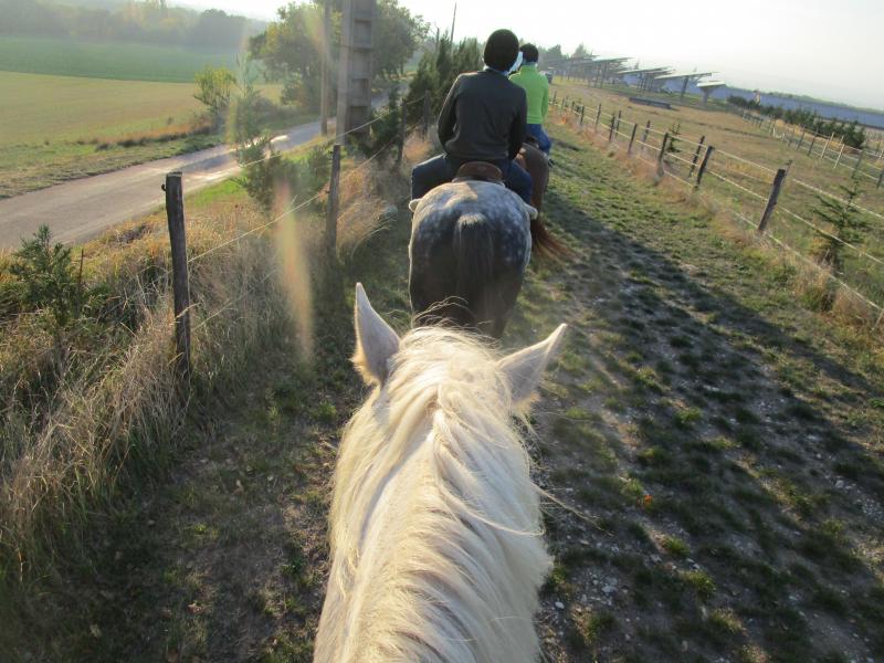 BALLADE A CHEVAL