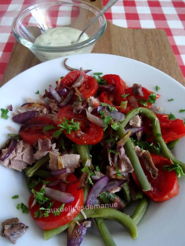 salade d\'haricots verts et thon aux tomates et oignons grills, sauce au yaourt -Light-