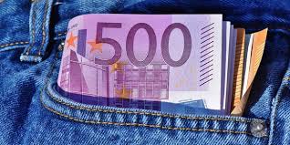 Courtier de crdit priv - nadiakadouche@hotmail.com