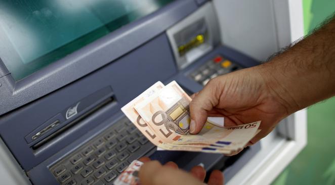 Prêt - Finance - nadiakadouche@hotmail.com