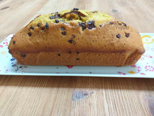 Cake au lait d\'amandes et ppites de chocolat