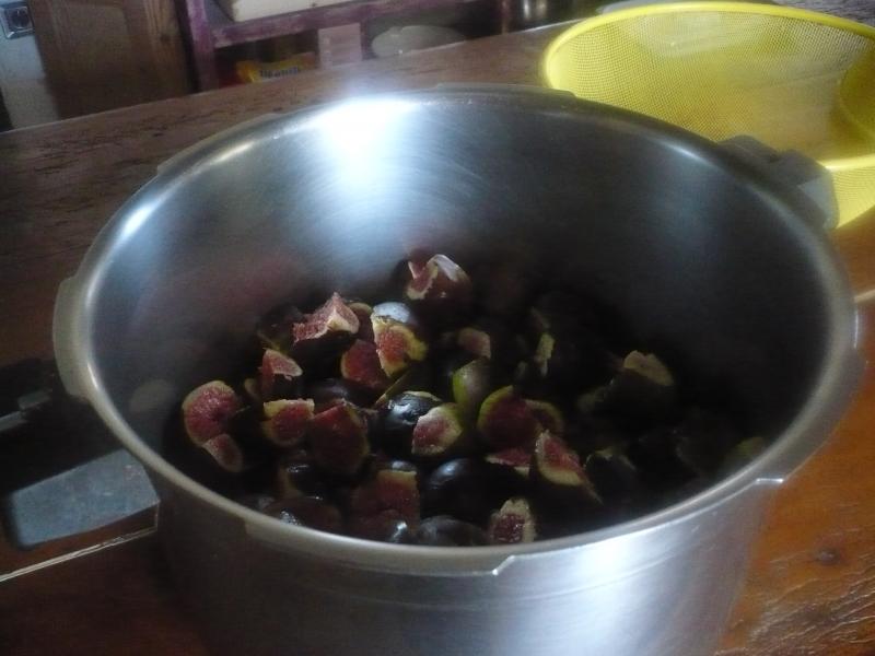 Cuisinez avec  les figues et les pches.