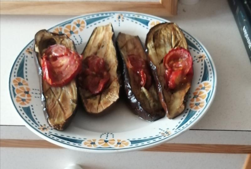 Aubergine.. 