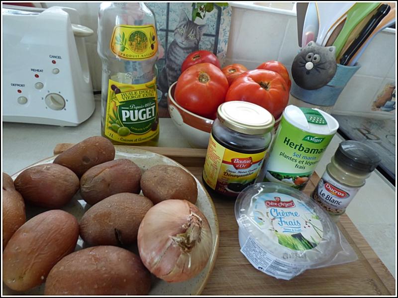 Tomates farcies aux pommes de terre et chvre frais