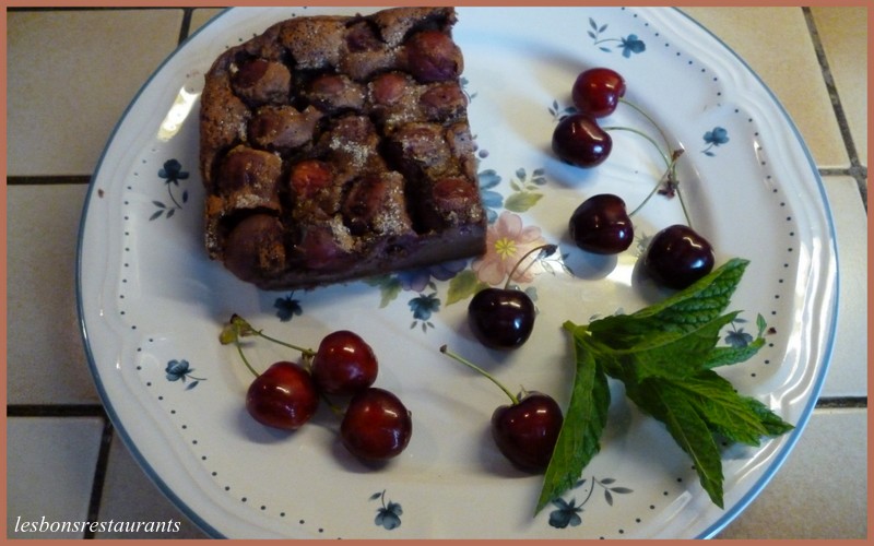 Clafoutis cerises-chocolat