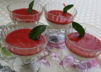 Crme vanille, coulis de fraises menthol