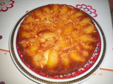 Gâteau aux Amandes et Pommes Caramélisées