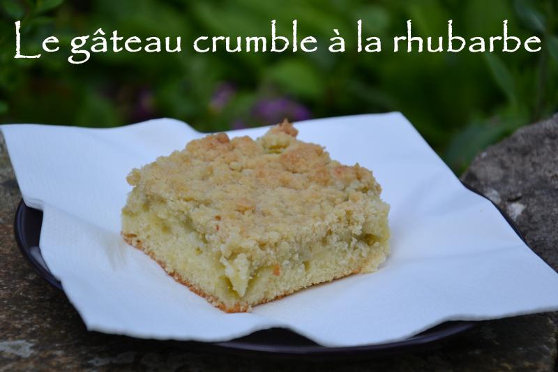 Gteau crumble  la rhubarbe