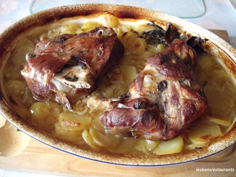 Gigot d\'agneau boulangre