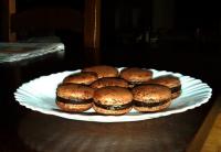 Macarons Chocolat au Pralin Croustillant