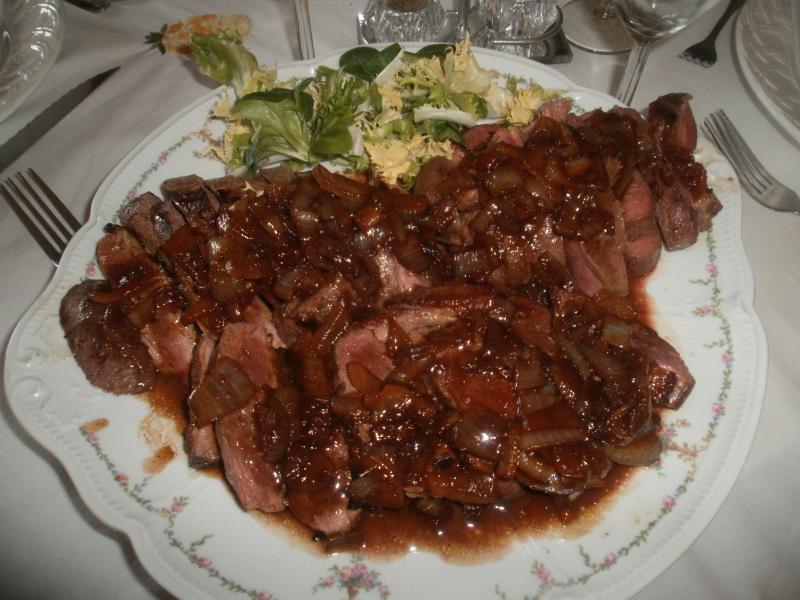 Magrets de Canard, Sauce aux chalotes-Vinaigre Framboise-Miel