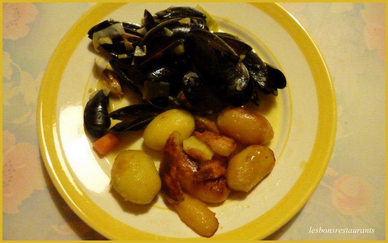 Moules  la Crme et au Curry