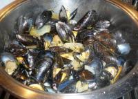 Moules au Beurre  l\'Ail