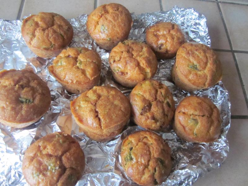 Muffins aux Tomates Séchées, Basilic et Fromage Frais
