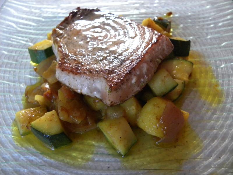 Pav de Marlin aux Lgumes Croquants au Curry