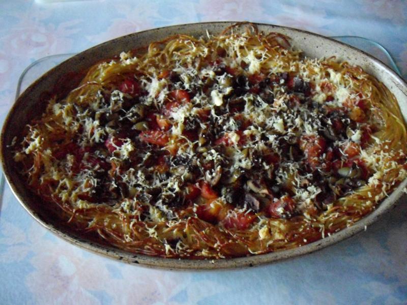Pizza aux Spaghettis et Filets d\'Anchois