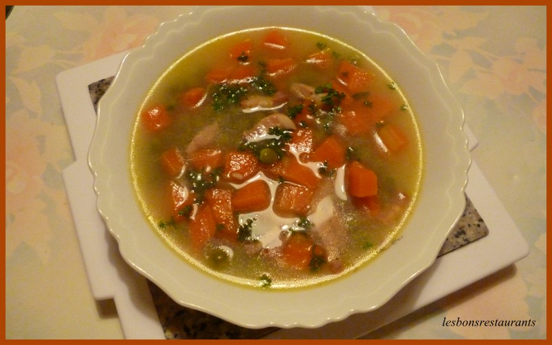 Potage Petits Pois, Carottes et Lardons