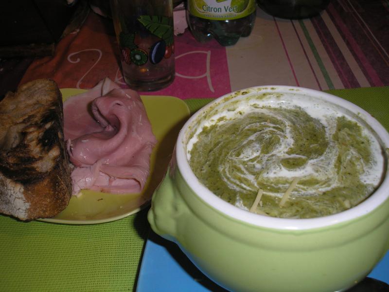 Potage Vert au Jambon