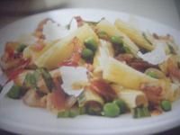 Rigatoni aux Petits Pois, Speck et Menthe