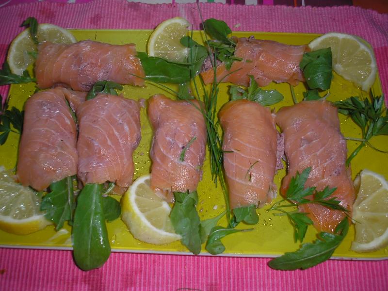 Rouleaux de Saumon et Fromage